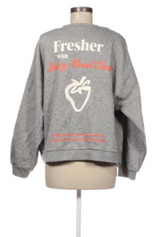 Γυναικεία μπλούζα Vero Moda, Μέγεθος S, Χρώμα Γκρί, Τιμή 9,99 €