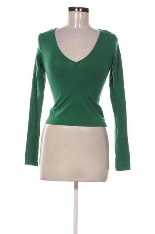 Damen Shirt Weekday, Größe S, Farbe Grün, Preis 10,23 €