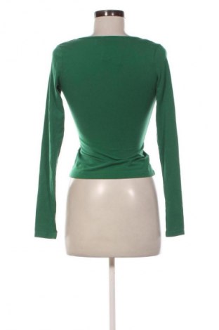 Damen Shirt Weekday, Größe S, Farbe Grün, Preis 10,23 €