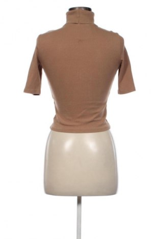 Дамска блуза Zara, Размер S, Цвят Кафяв, Цена 10,23 €