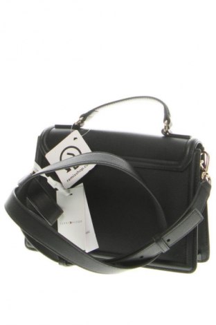 Дамска чанта Tommy Hilfiger, Цвят Черен, Цена 98,67 €