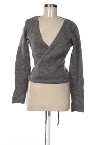 Damen Strickjacke Sisley, Größe M, Farbe Grau, Preis 20,99 €
