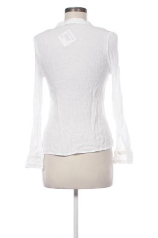 Дамска риза About You, Размер M, Цвят Бял, Цена 46,99 лв.