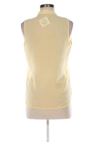 Дамска риза Bershka, Размер M, Цвят Жълт, Цена 25,00 лв.