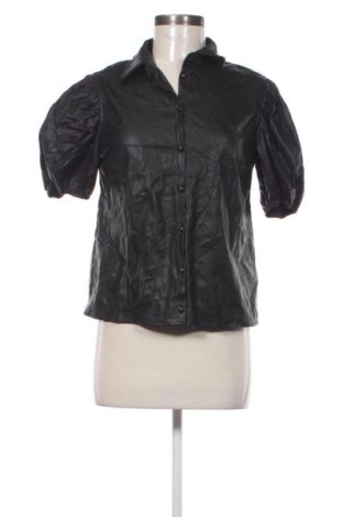 Cămașă de femei Pieces, Mărime M, Culoare Negru, Preț 34,99 Lei