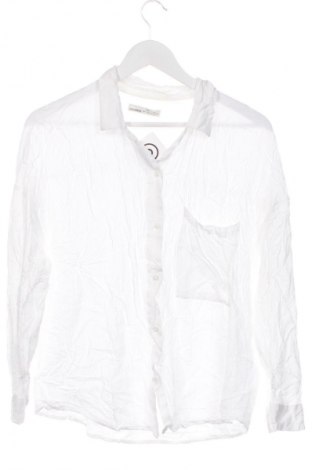 Damska koszula Pull&Bear, Rozmiar L, Kolor Biały, Cena 36,99 zł