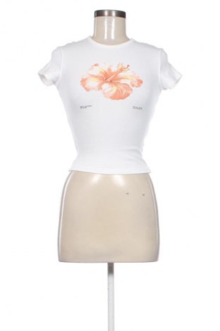 Damen T-Shirt Bershka, Größe S, Farbe Weiß, Preis 8,75 €