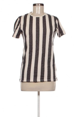 Дамска тениска Bizzbee, Размер S, Цвят Многоцветен, Цена 9,20 €