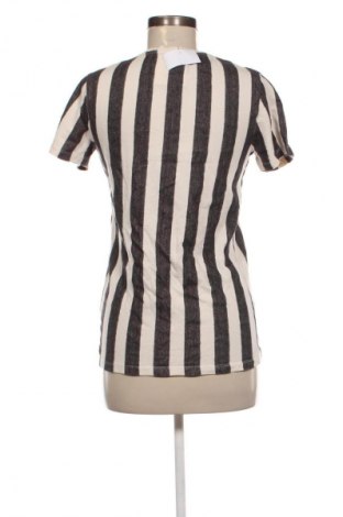 Дамска тениска Bizzbee, Размер S, Цвят Многоцветен, Цена 9,20 €