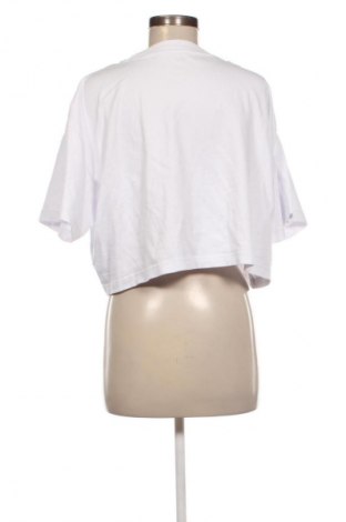 Γυναικείο t-shirt Calvin Klein, Μέγεθος M, Χρώμα Λευκό, Τιμή 21,99 €