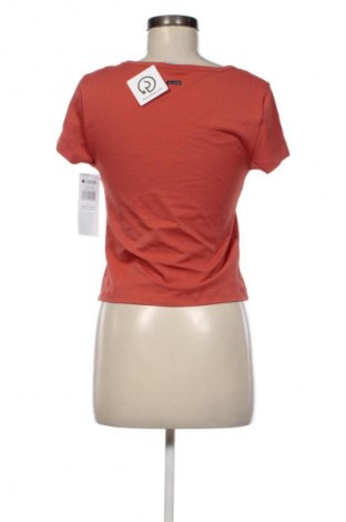 Tricou de femei Columbia, Mărime M, Culoare Roșu, Preț 196,99 Lei