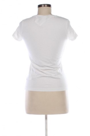 Γυναικείο t-shirt Emporio Armani, Μέγεθος XS, Χρώμα Λευκό, Τιμή 28,12 €