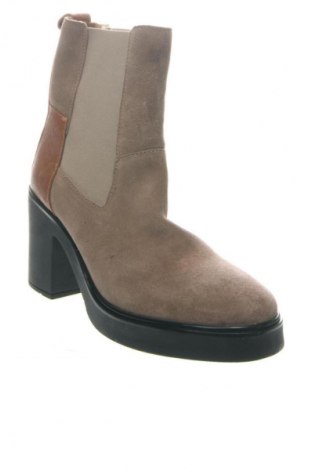 Γυναικεία μποτάκια Aada Studios, Μέγεθος 39, Χρώμα  Μπέζ, Τιμή 107,99 €