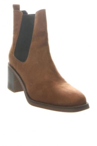 Botine de damă Graceland, Mărime 40, Culoare Maro, Preț 164,63 Lei