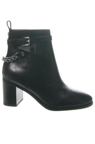 Dámské boty  Guess, Velikost 39, Barva Černá, Cena  3 747,00 Kč