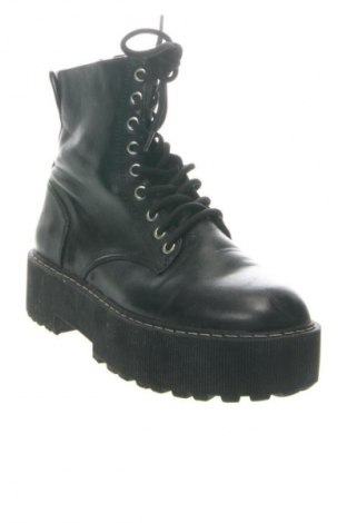 Дамски боти H&M Divided, Размер 39, Цвят Черен, Цена 26,58 €