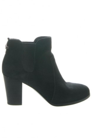 Damen Stiefeletten Koolaburra by UGG, Größe 38, Farbe Schwarz, Preis 110,49 €