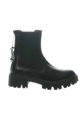 Damskie botki ONLY, Rozmiar 40, Kolor Czarny, Cena 207,99 zł