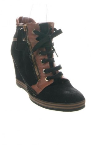 Dámské boty  Unbranded, Velikost 40, Barva Vícebarevné, Cena  1 949,00 Kč