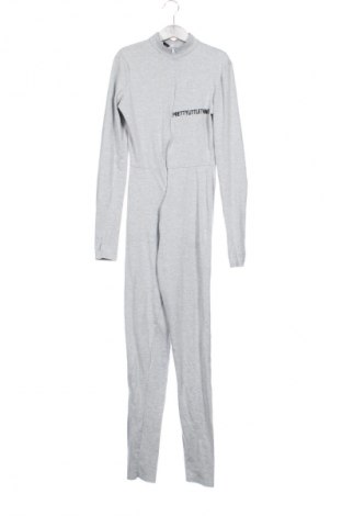 Γυναικεία μακρύ φόρμα Pretty Little Thing, Μέγεθος XS, Χρώμα Γκρί, Τιμή 24,45 €