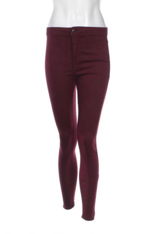 Blugi de femei Bershka, Mărime S, Culoare Roșu, Preț 76,00 Lei