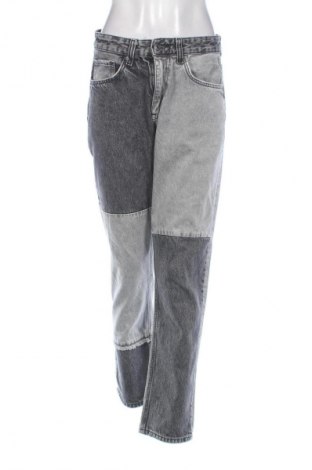 Damen Jeans Bershka, Größe L, Farbe Mehrfarbig, Preis 14,77 €