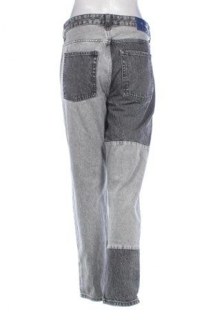 Damen Jeans Bershka, Größe L, Farbe Mehrfarbig, Preis 14,77 €