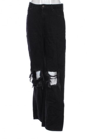 Γυναικείο Τζίν Bershka, Μέγεθος M, Χρώμα Μαύρο, Τιμή 13,99 €