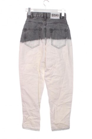 Blugi de femei Bershka, Mărime XXS, Culoare Multicolor, Preț 65,99 Lei
