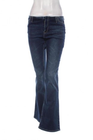 Damen Jeans Bershka, Größe L, Farbe Blau, Preis 14,77 €