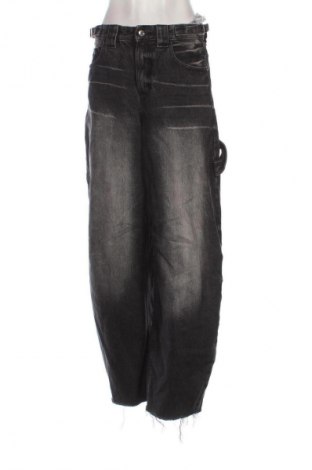 Blugi de femei Bershka, Mărime M, Culoare Negru, Preț 71,99 Lei