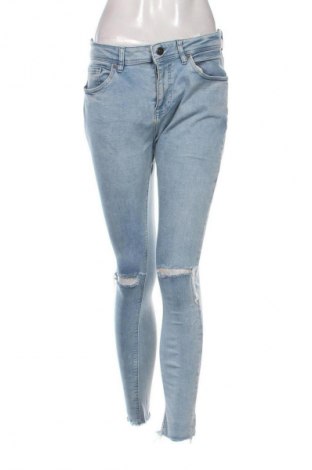 Dámské džíny  Bershka, Velikost L, Barva Modrá, Cena  366,00 Kč