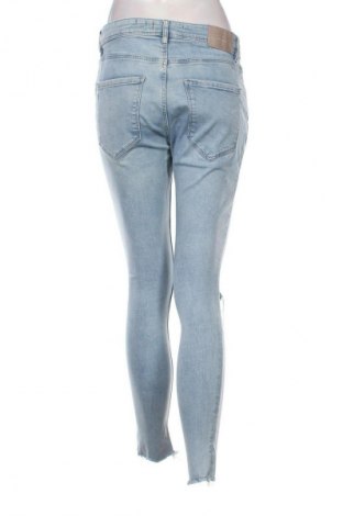 Dámské džíny  Bershka, Velikost L, Barva Modrá, Cena  366,00 Kč