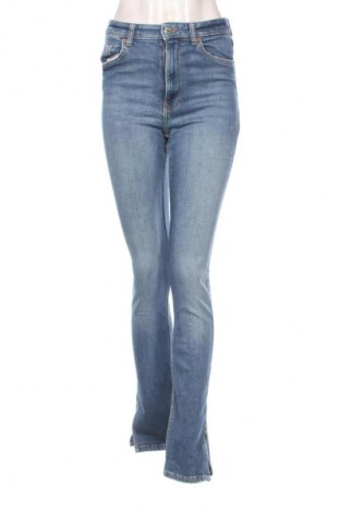 Damen Jeans Bershka, Größe S, Farbe Blau, Preis 14,77 €