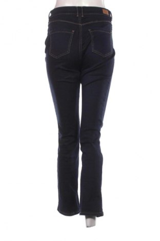 Damskie jeansy Bonita, Rozmiar S, Kolor Niebieski, Cena 33,99 zł