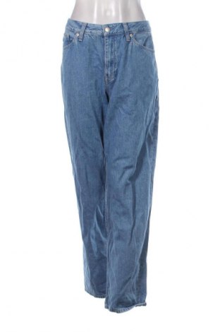 Dámské džíny  Calvin Klein Jeans, Velikost S, Barva Modrá, Cena  861,00 Kč