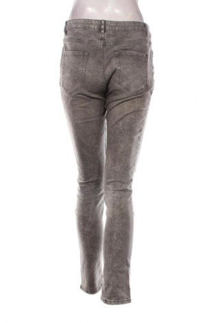 Damen Jeans Esmara, Größe L, Farbe Grau, Preis 13,40 €