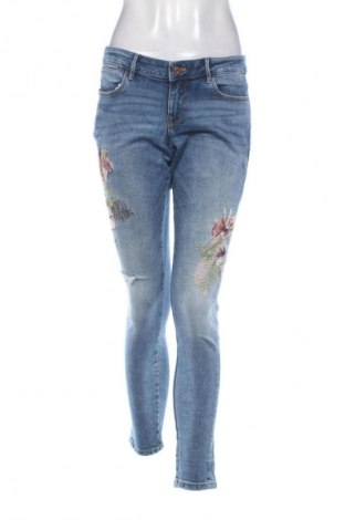 Damskie jeansy Guess, Rozmiar XL, Kolor Kolorowy, Cena 195,40 zł