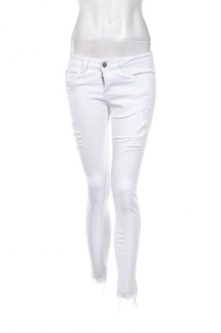 Damskie jeansy Kancan, Rozmiar S, Kolor Biały, Cena 66,65 zł