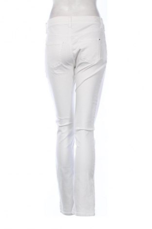 Blugi de femei Mac, Mărime M, Culoare Alb, Preț 196,89 Lei