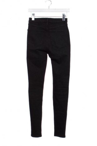 Дамски дънки Mango, Размер XS, Цвят Черен, Цена 33,82 лв.
