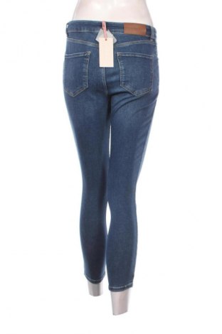 Dámske džínsy  Mauvette, Veľkosť S, Farba Modrá, Cena  56,95 €