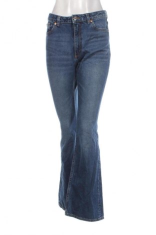 Γυναικείο Τζίν Monki, Μέγεθος S, Χρώμα Μπλέ, Τιμή 13,99 €