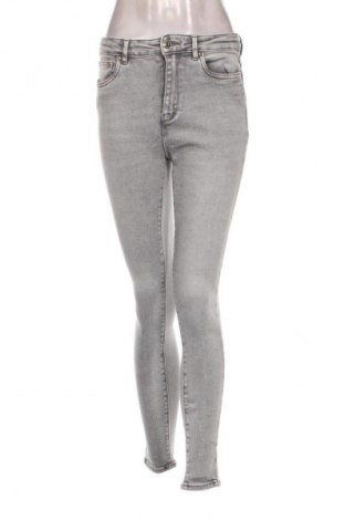 Damskie jeansy ONLY, Rozmiar M, Kolor Szary, Cena 49,99 zł
