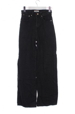 Damskie jeansy ONLY, Rozmiar XS, Kolor Czarny, Cena 34,99 zł