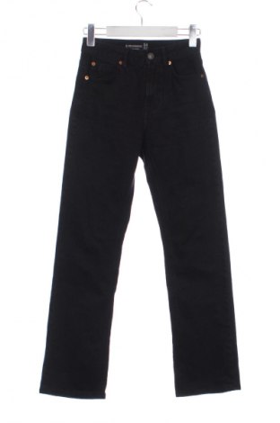 Damen Jeans Stradivarius, Größe XS, Farbe Schwarz, Preis 14,77 €