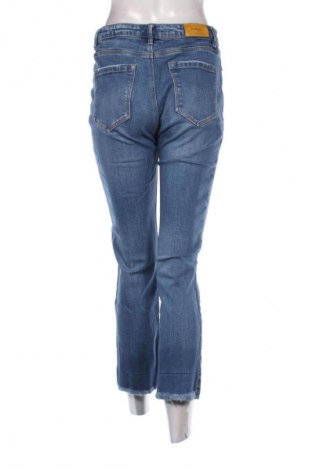 Blugi de femei Stradivarius, Mărime M, Culoare Albastru, Preț 76,00 Lei