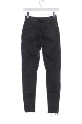 Дамски дънки Terranova, Размер XS, Цвят Сив, Цена 28,88 лв.