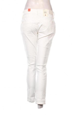 Női farmernadrág Timezone, Méret M, Szín Fehér, Ár 11 839 Ft