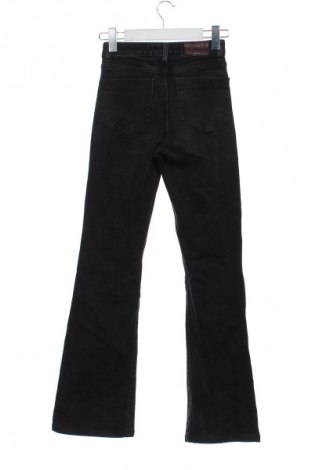 Дамски дънки Zara, Размер XXS, Цвят Черен, Цена 19,99 лв.